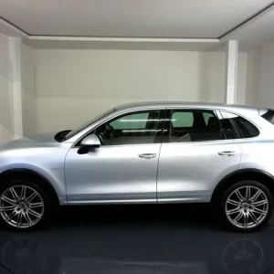 2014 Porsche Cayenne 3.0 TD V6 SUV 5dr Diesel Tiptronic S 4WD Euro 6 (s/s) (262 ps)-Factory extr ... - Image 4