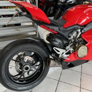Ducati Panigale V4 S - Image 7