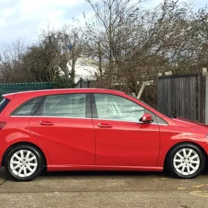 2015 Mercedes-Benz B-Class MERCEDES-BENZ B180 BLUE EFF SPORT 1.6L PETROL AUTO 15-65 RED ULEZ FRES... - Image 7