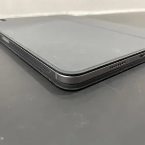 Apple iPad Pro 11 inch (4th Generation) Apple M2 128GB Storage Space Grey With Keyboard and Box - Image 8