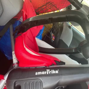 Little Tykes smart bike. Two I blue 1 red - Image 5