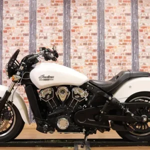 2021 INDIAN SCOUT - 3,447 MILES! - 2 OWNERS - VANCE AND HINES EXHAUST - SUPERB! - Image 2