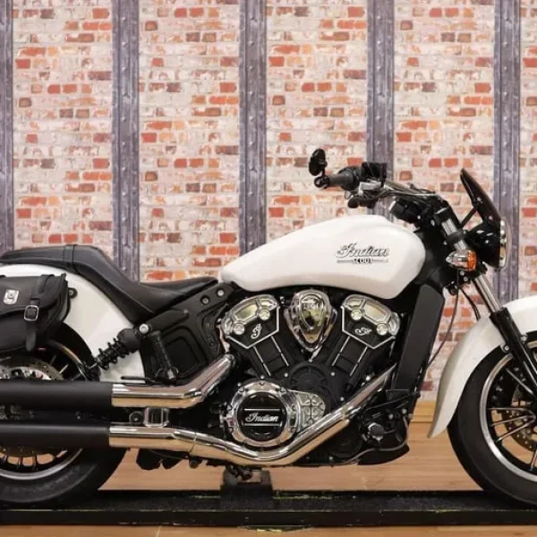 2021 INDIAN SCOUT - 3,447 MILES! - 2 OWNERS - VANCE AND HINES EXHAUST - SUPERB!