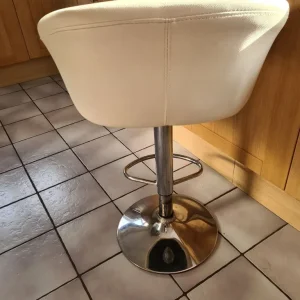 Kitchen Bar Stools x 2 - Image 3