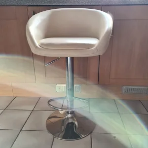 Kitchen Bar Stools x 2 - Image 4