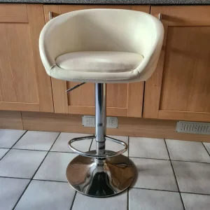 Kitchen Bar Stools x 2 - Image 5