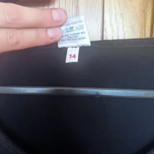 Ladies tops - Image 6