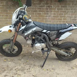 Kurz RT1 50cc Road Legal Dirt Bike - Image 3