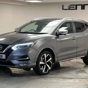 2020 Nissan Qashqai 1.3 DiG-T 160 Tekna+ 5dr DCT HATCHBACK PETROL Automatic - Image 3