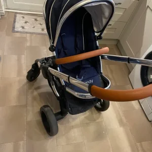 iCandy Peach Carrycot and Pram - Image 8