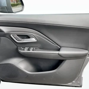 2025 MG MG ZS 1.5 Hybrid+ Trophy Auto Euro 6 (s/s) 5dr HATCHBACK Petrol/Electric Hybrid Automatic - Image 8