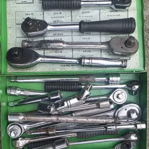 Various ratchets + Extensions-Kennedy-Britool-Elora. Details are at description.