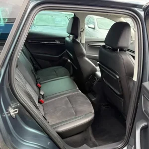 2018 Skoda Karoq SE L TDI SCR Estate Diesel Manual - Image 8