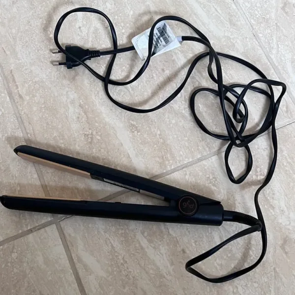 GHD hair straightener