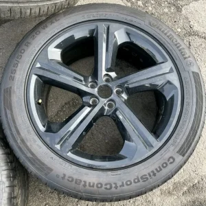 JAGUAR F-PACE 20” SET OF 4 ALLOY WHEELS WITH CONTINENTAL TYRES HK8M-1007-LB C - Image 3