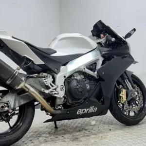 Aprilia RSV4 999 R 2011 31K RUNNING PROJECT SPORTS BIKE - Image 3