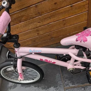 kinx girls bike 20inch Wheels - Image 3