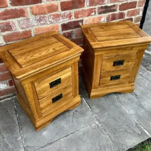 Pair of Solid Oak Bedside Tables - Excellent Condition - Image 5
