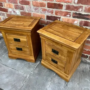 Pair of Solid Oak Bedside Tables - Excellent Condition - Image 6
