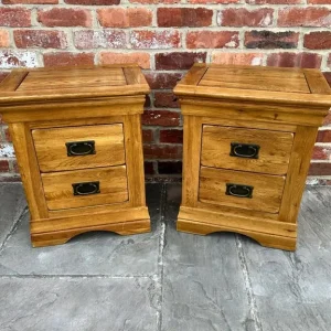 Pair of Solid Oak Bedside Tables - Excellent Condition