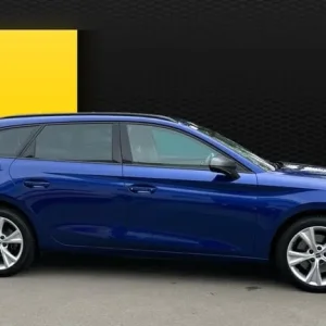 2021 SEAT Leon 1.4 eHybrid FR 5dr DSG Estate Estate Hybrid Automatic - Image 5