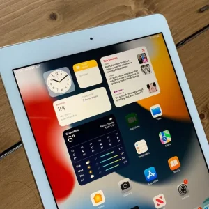 Apple Ipad 5 128GB Ios16 Wifi Very Good Condition - Delivery Available - Image 4