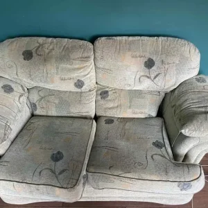Sofa 3 Seater 2 seater reduced now to ten each nr3 - Image 7