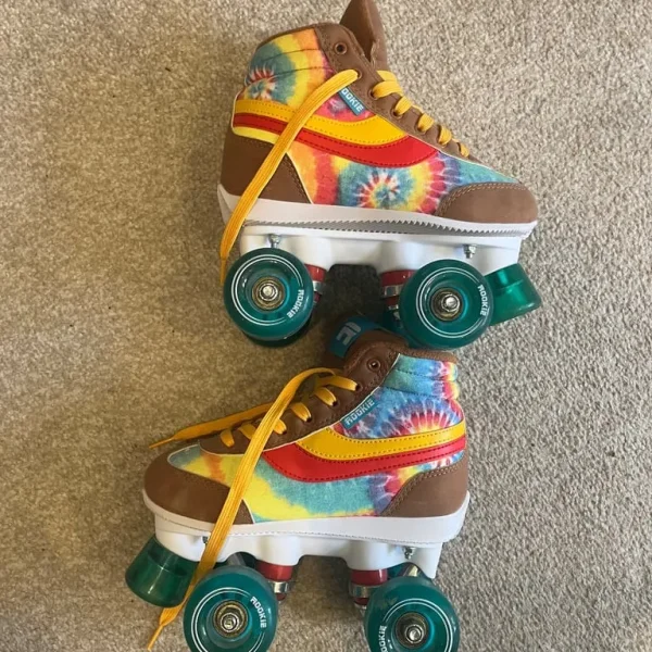 Girls Rookie floral roller skates size UK 2