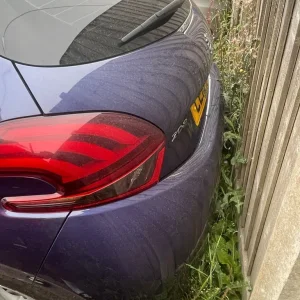 Peugeot, 208, Hatchback, 2016, Manual, 1560 (cc), 5 doors - Image 4