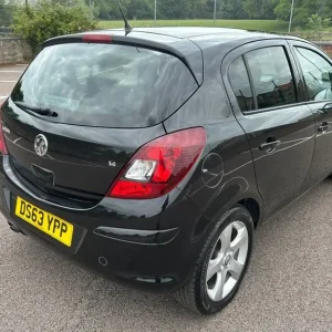 2013 Vauxhall Corsa 1.4 SXi 5dr [AC] HATCHBACK Petrol Manual - Image 4