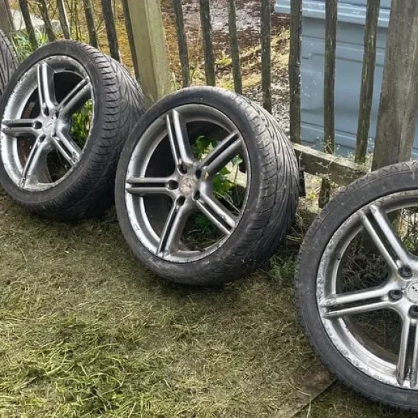 2x westlake 226/40zr 18 92w xl extra load low profiles very good CONDITION