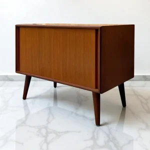 Mid Century Retro 1960s G Plan Teak Storage / Vinyl Cabinet FREE LOCAL DELIVERY - Image 2