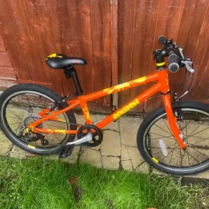 **Squish Rare Orange Colour 20 inch Kids Bicycle Ages 6+ - Good Condition Serviced New Chain**