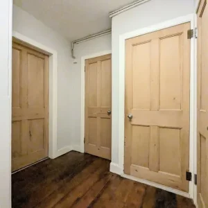 1 Bed flat, East London Street - Image 3