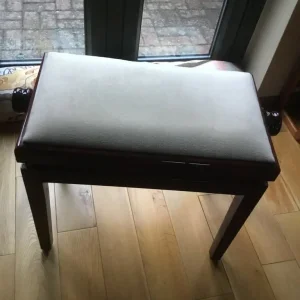 Piano seat (adjustable)