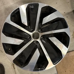 Vw arteon alloy wheel