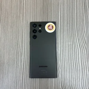 Samsung Galaxy S22 Ultra 128GB Unlocked in Excellent Condition - Image 3