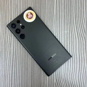 Samsung Galaxy S22 Ultra 128GB Unlocked in Excellent Condition