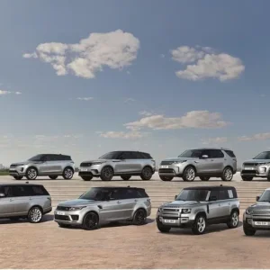 2022 Land Rover Range Rover Evoque 2.0 D200 R-Dynamic S 5-door Estate Diesel Auto - Image 5