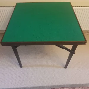 Card table