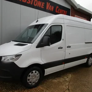 £ 84 A WEEK - 2022 MERCEDES SPRINTER 315 CDI L2H3 MWB VAN 150 HP !! FSH EU6