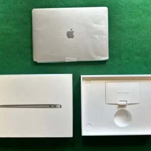 MacBook Air 13‑inch (M1, 2020) – 16 GB RAM, 256 GB SSD, Touch ID – Silver/Space Gray - Image 8