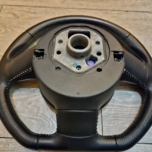 Audi S3 flat bottom steering wheel - Image 4