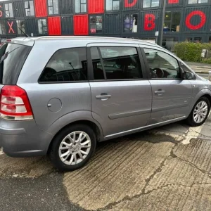 Vauxhall, ZAFIRA, MPV, 2009, Manual, 1598 (cc), 5 doors - Image 2
