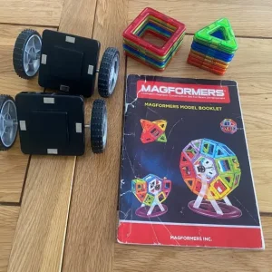Magformers 14-piece set plus two wheel sets