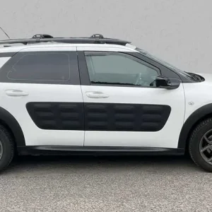 2014 Citroen C4 Cactus 1.2 PureTech [82] Feel 5dr ETG Hatchback Petrol Automatic - Image 3