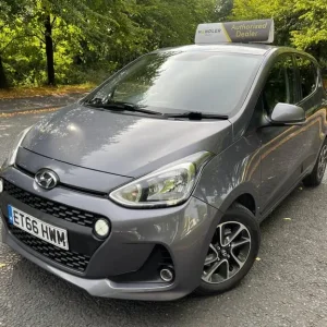 2017 Hyundai i10 1.2 Premium 5dr HATCHBACK Petrol Manual - Image 3