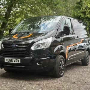 2016 Ford Transit Custom 2.0 TDCi Sport Black SWB Diesel Manual Van NO VAT - Image 4