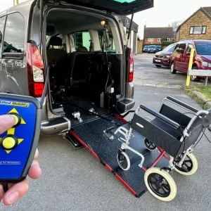 Peugeot Partner Tepee Horizon RS 2018 Automatic Diesel Wheelchair Accessible - Image 5