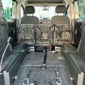 Peugeot Partner Tepee Horizon RS 2018 Automatic Diesel Wheelchair Accessible - Image 8